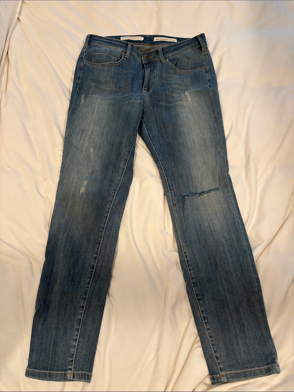 Pilcro and the Letterpress Women's Medium Blue Straight-Leg Jeans